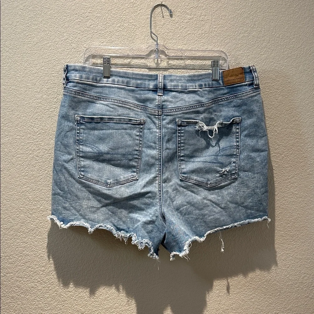 American Eagle Outfitters Light Blue Distressed Jean Shorts Size 18 - Picture 5 of 8
